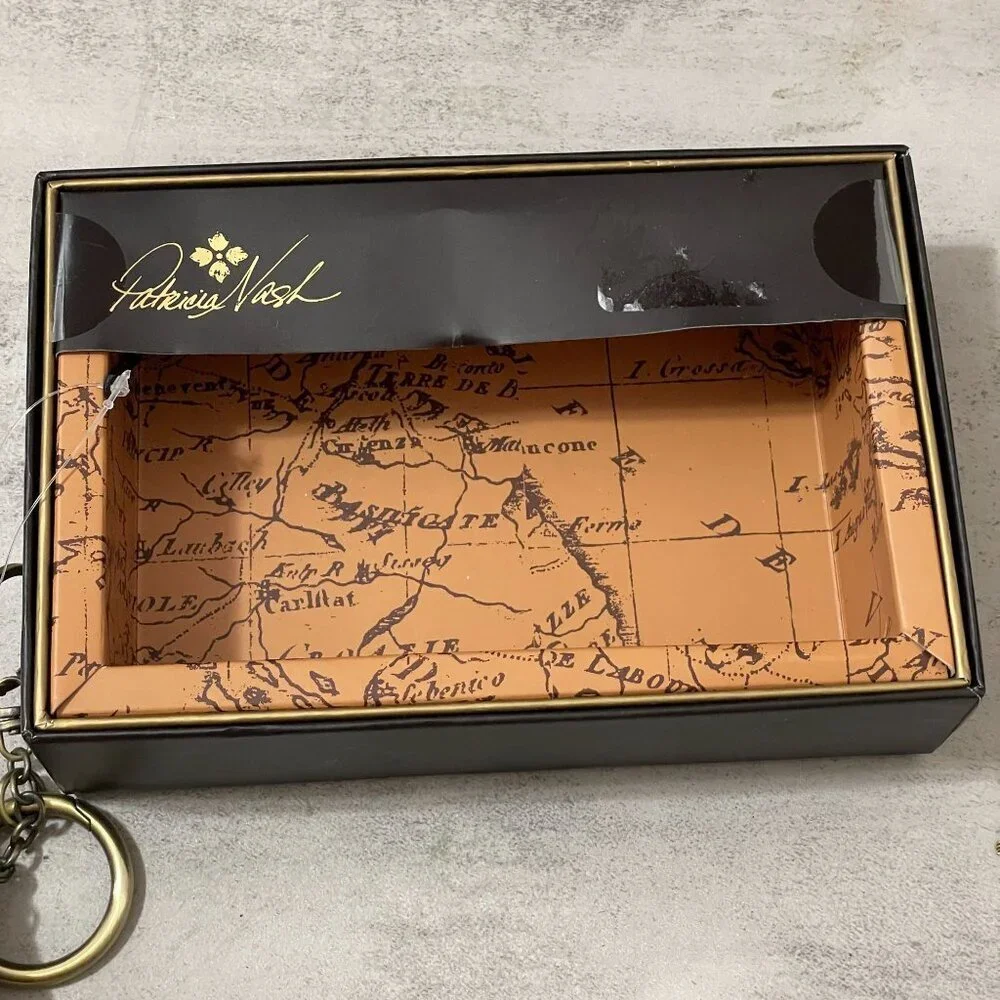 NWT Patricia Nash Lorella Riot Rust Signature Map Kiss Lock Frame Leather Wallet